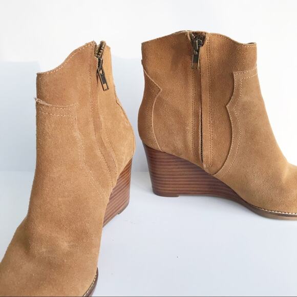Andre Assous Suede Wedge Ankle Boot - Picture 7 of 8
